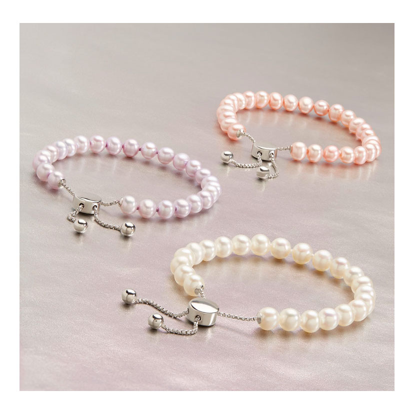 Pearl Bracelets for Brides for the Wedding Day