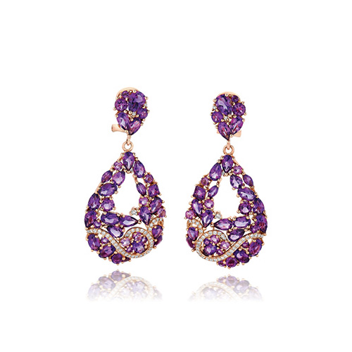 Purple Diamonds are a Beautiful Choice in Rings and Earrings