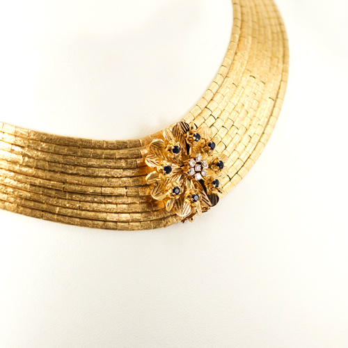 Singer Collection Estate Show Gold Necklace