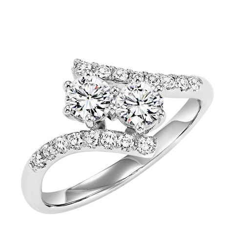 Ben David Jewelers has an estate case where you'll find vintage diamond wedding bands.