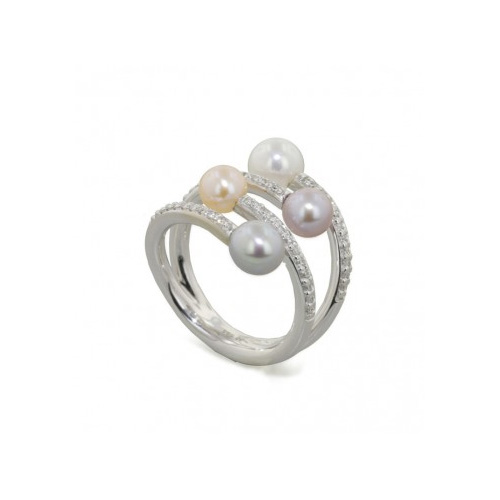 This pearl ring by Honora looks like 4 rings.