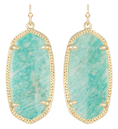 This pair of Elle earrings feature amazonite.