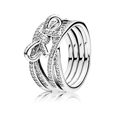 Pandora Ring sometimes feature the diamond substitute cubic zirconia.