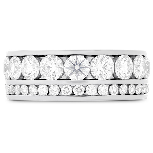 This diamond wedding band features 2.5 carats of white diamonds.