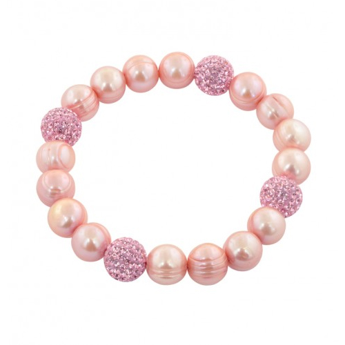 This pearl bracelet comes in a variety of colors.