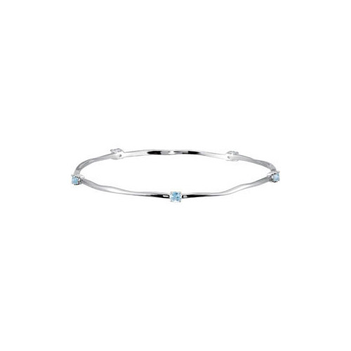 Your bridesmaids will love this silver bangle bracelet.