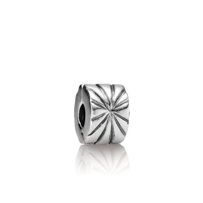 Pandora Charm  Style# 790210